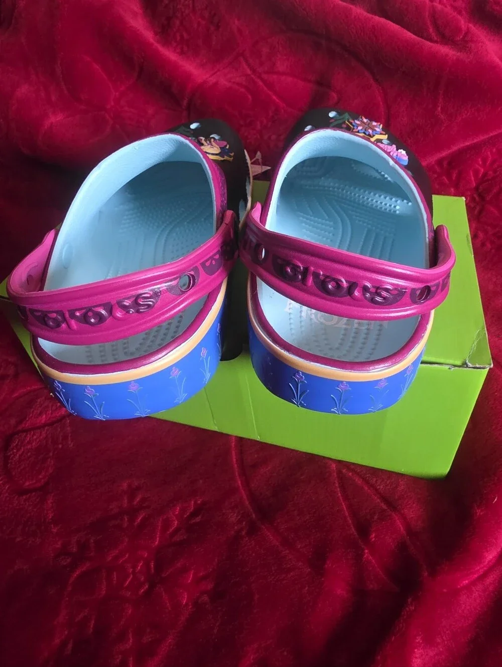 CROCS children slip